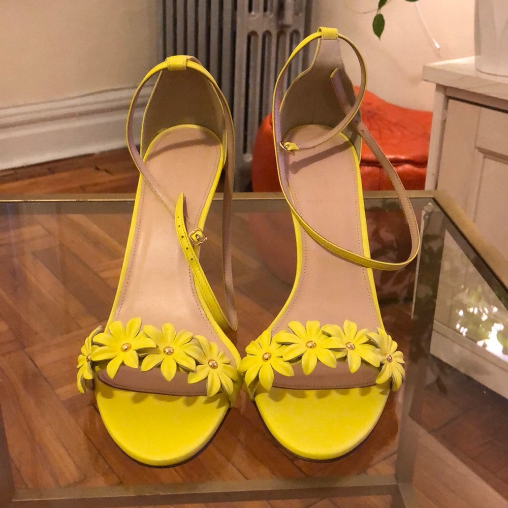 JCREW Lemon Sorbet Leather Flower Sandals